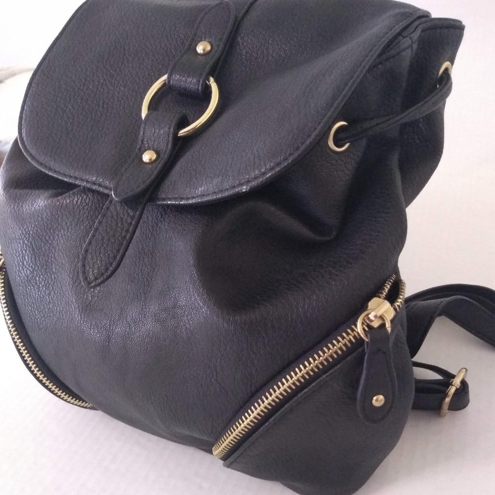 Express Black Drawstring Backpack Handbag - image 2